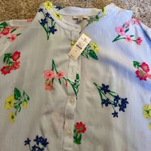 Women’s blouse